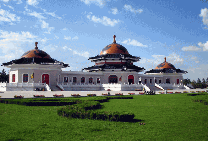 内蒙古十大旅游景点 领略别样的蒙古风情_景点_第一