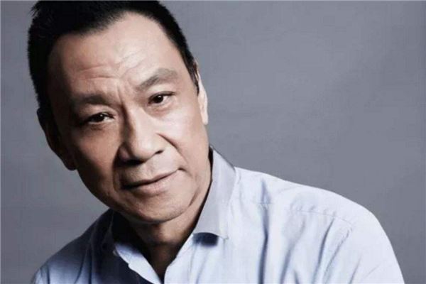 中国男演员70岁以上图片