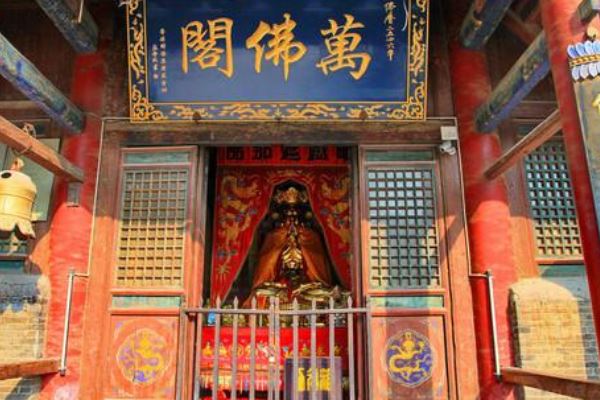 中國十大求財最靈的寺廟杭州靈順寺最靈驗玉佛寺最大