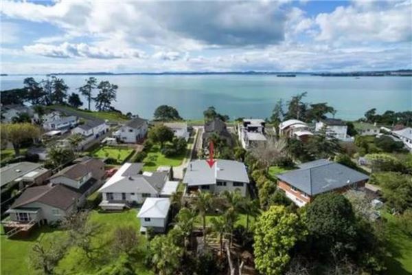 新西兰移民十大城市皇后镇上榜第五新普利茅斯性价比高