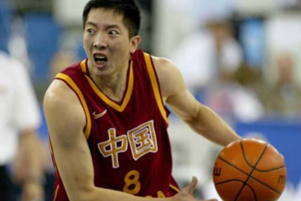 中国篮球历史上的十大三分射手排行榜朱芳雨与李楠均上榜
