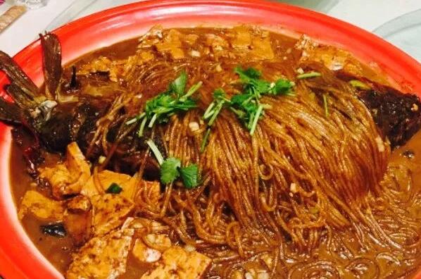 黑龙江十大名菜 猪肉炖粉条垫底,锅包肉第一